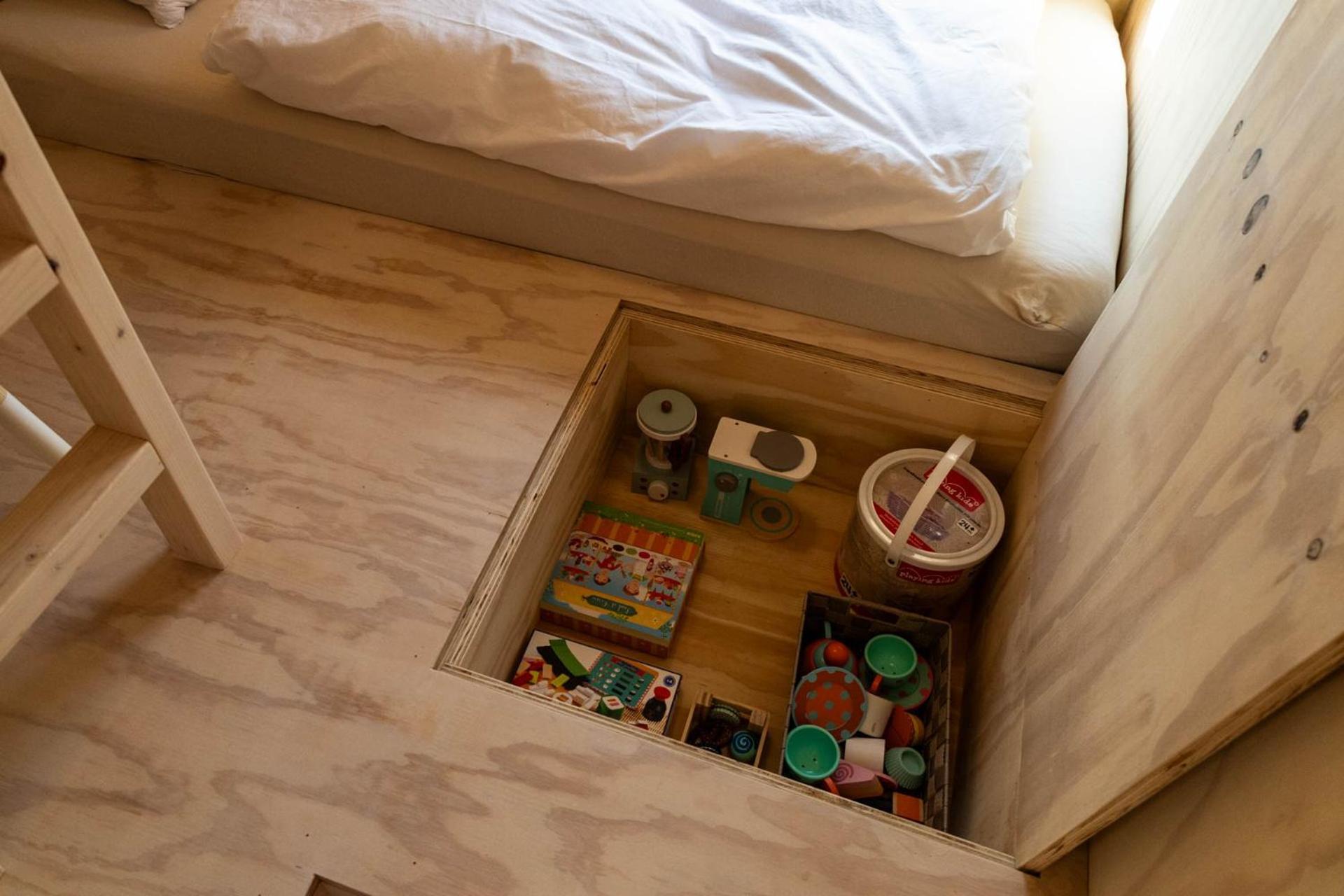 Knus Gezinsverblijf In Cosi Tiny House Op De Veluwe Epe Eksteriør billede